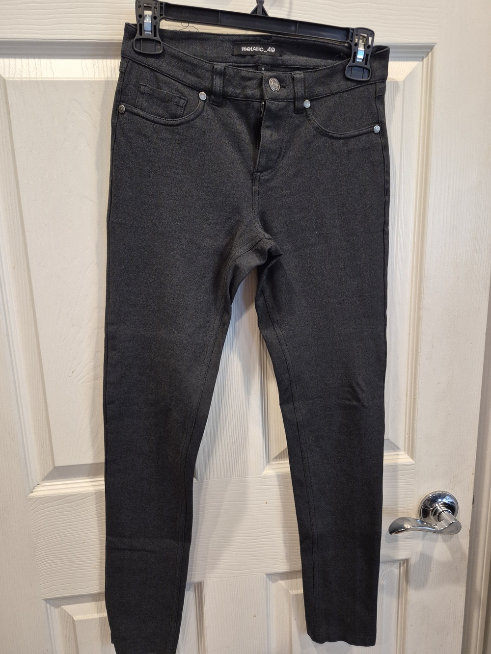 5/25 Metallic 49 Black Skinny Jeans - Sleek Stretch Fit